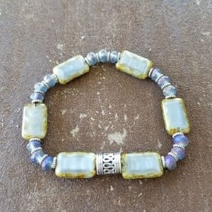 🚫SOLD! - Beautiful Lavender Beaded Bracelet